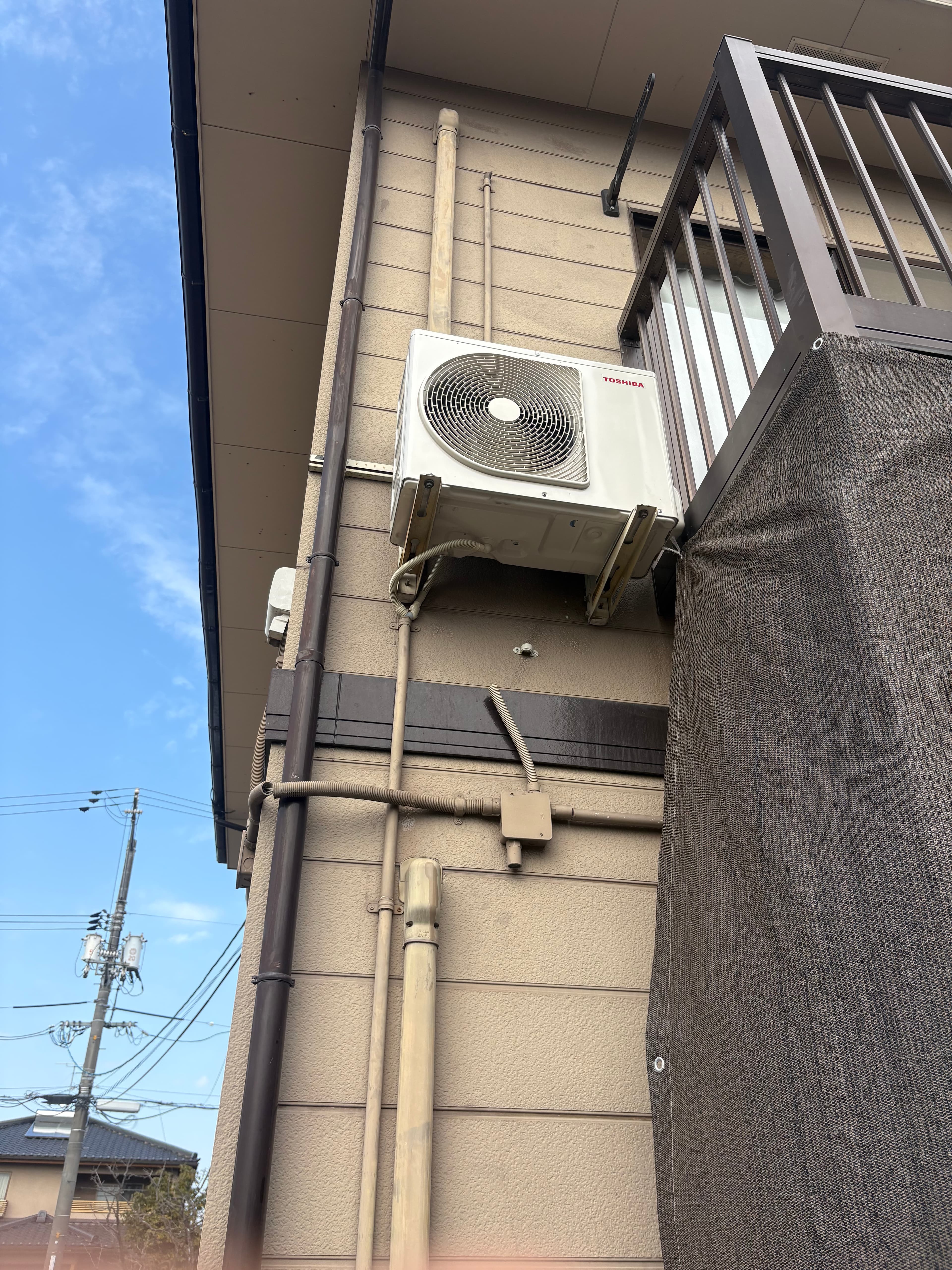 新規エアコン取付工事の俯瞰カット